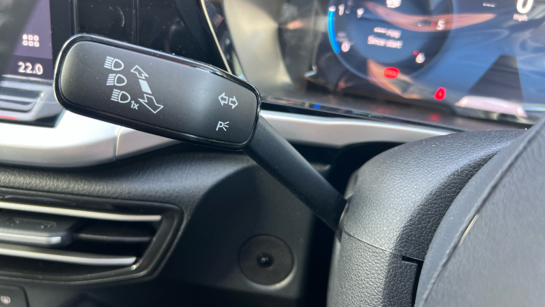 Ford Transit Connect 230 L2 Diesel 2.0 EcoBlue 102ps Limited Van